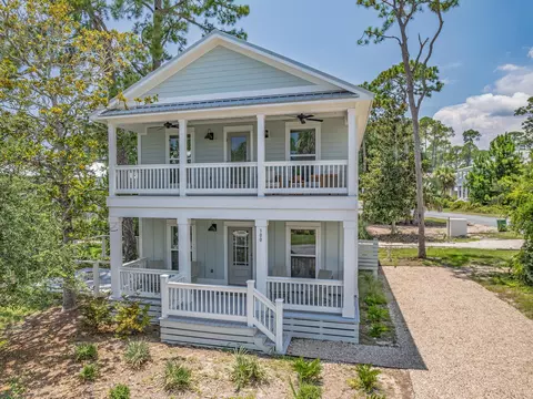 300 Gull Wing Way, Saint Teresa, FL 32358