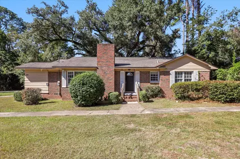 106 Dixie Dr, Tallahassee, FL 32304