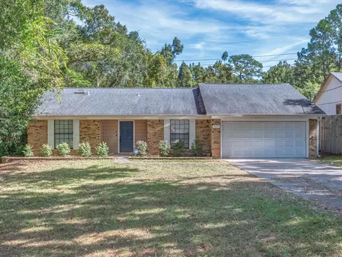 4276 Carnwath Rd, Tallahassee, FL 32303