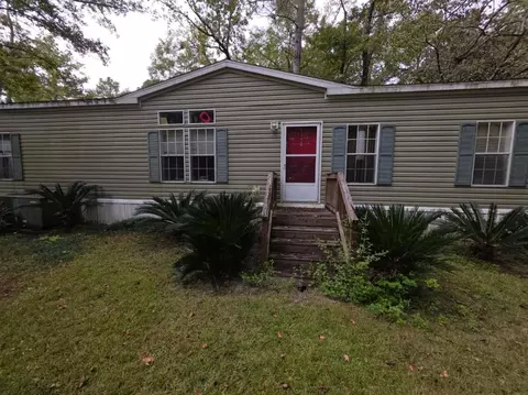 152 Hollywood Way, Crawfordville, FL 32327