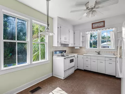 Kitchen - 415 W Main St, Perry, FL 32347 photo 2 of 5