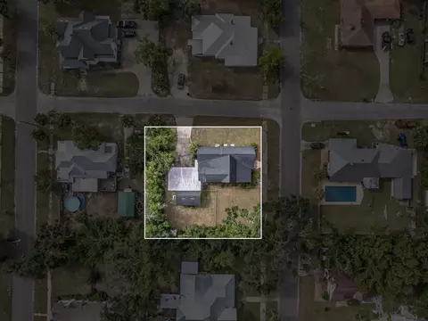 View/Area - 415 W Main St, Perry, FL 32347 photo 4 of 4