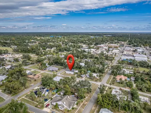 View/Area - 415 W Main St, Perry, FL 32347 photo 2 of 4