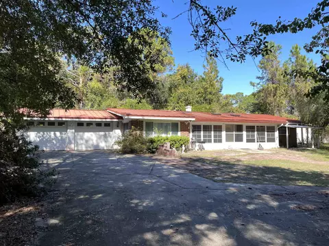 119 Apalachee St, Carrabelle, FL 32322
