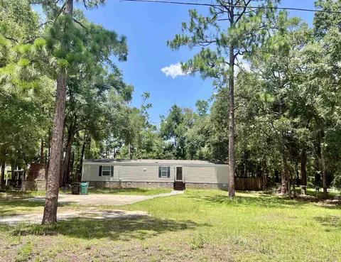 462 Long Pine Dr, Tallahassee, FL 32305