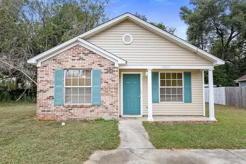 2624 Saxon St, Tallahassee, FL 32310