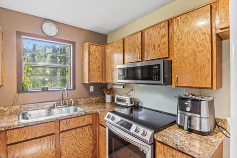 Kitchen - 206 Clark Dr, Panacea, FL 32346 photo 4 of 4