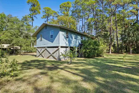 Exterior - 206 Clark Dr, Panacea, FL 32346 photo 12 of 13