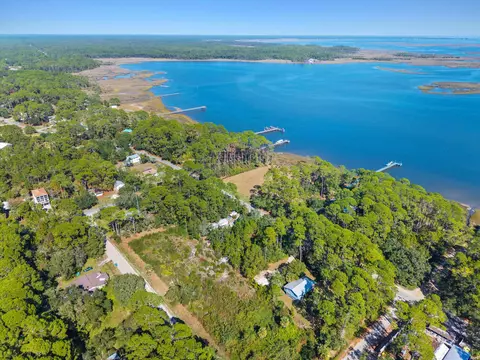 View/Area - 206 Clark Dr, Panacea, FL 32346 photo 3 of 6