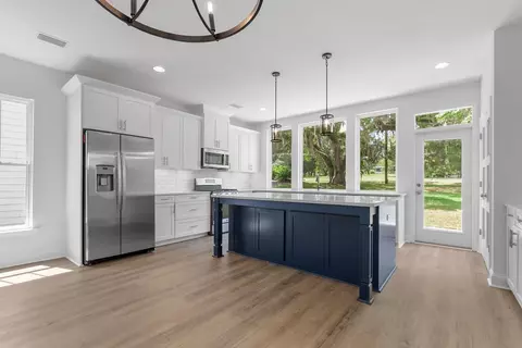 5672 Native Oak Dr, Tallahassee, FL 32317