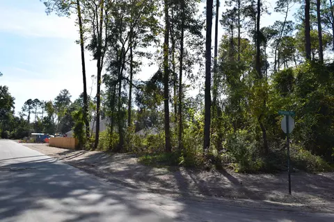 Powhatan Street, Crawfordville, FL 32327