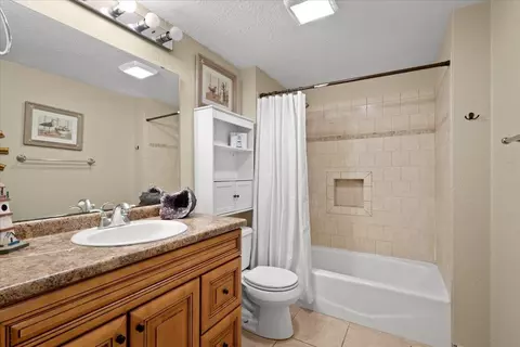 Bath - 2072 Hugh Lilliott Rd, Perry, FL 32347 photo 1 of 1