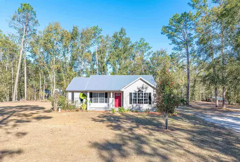 285 NE Green Tree Ter, Lee, FL 32059