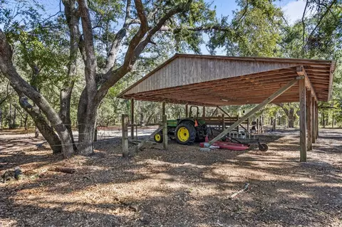 Exterior - 3850 Preston Sheffield Rd, Perry, FL 32347 photo 14 of 19