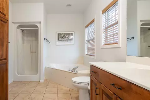Bath - 3850 Preston Sheffield Rd, Perry, FL 32347 photo 3 of 5