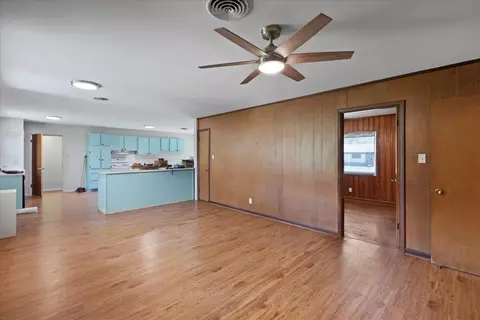203 Forest Cir, Perry, FL 32347 photo 13