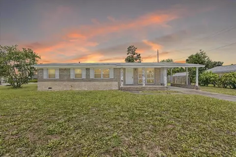 203 Forest Cir, Perry, FL 32347