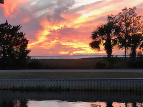 327 Canal St, Crawfordville, FL 32327