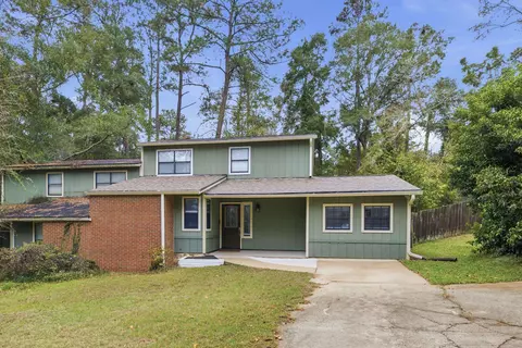 2141 Shangri La Ln, Tallahassee, FL 32303