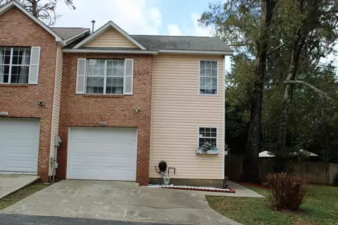 3107 Camelliawood Cir, Tallahassee, FL 32301