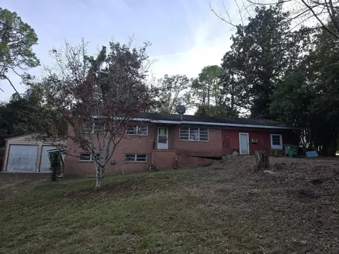 103 E Sharon St #1, Quincy, FL 32351