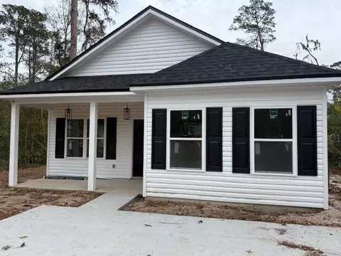 41 Dakota Dr, Crawfordville, FL 32327