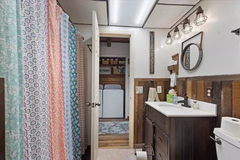 Bath - 189 Paul Poppell Rd, Perry, FL 32347 photo 2 of 2
