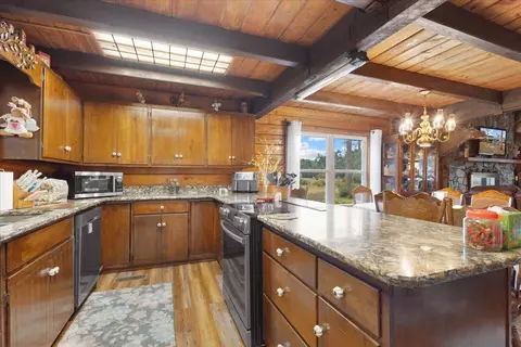 Kitchen - 189 Paul Poppell Rd, Perry, FL 32347 photo 2 of 2