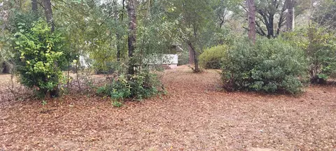 1800 Littleton Cir, Tallahassee, FL 32308