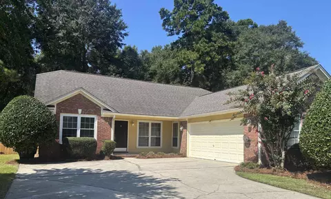 163 Sugar Plum Dr, Tallahassee, FL 32312