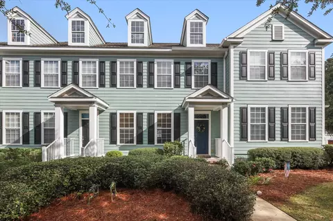 4275 Four Oaks Blvd, Tallahassee, FL 32311