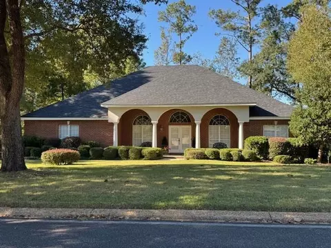 2618 Wharton Cir, Tallahassee, FL 32312