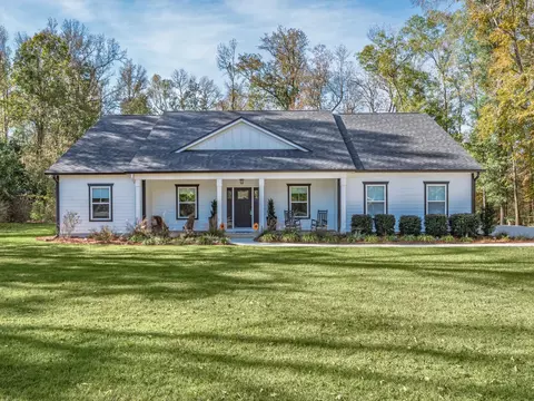 106 Apalachee Way, Crawfordville, FL 32327