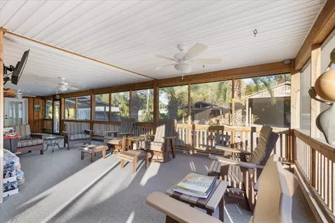 Exterior - 218 SE Thirteenth St, Steinhatchee, FL 32359 photo 5 of 22