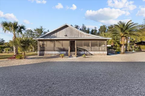 Exterior - 218 SE Thirteenth St, Steinhatchee, FL 32359 photo 3 of 22