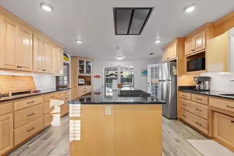 Kitchen - 218 SE Thirteenth St, Steinhatchee, FL 32359 photo 4 of 6