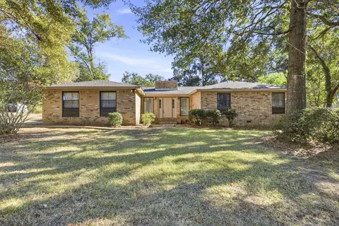 1920 Lawson Rd, Tallahassee, FL 32308