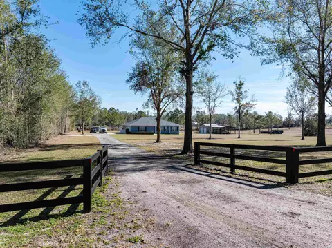 272 NE Cactus Ave, Lee, FL 32059