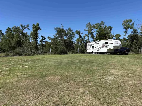 2745 Sea Oaks Loop, Perry, FL 32348 photo 2