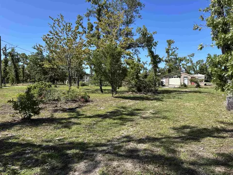 2745 Sea Oaks Loop, Perry, FL 32348