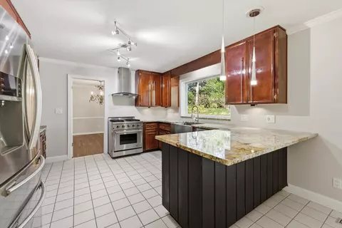 602 Middlebrooks Cir, Tallahassee, FL 32312
