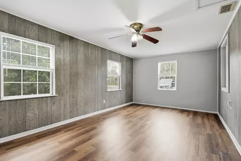 401 W Ash St, Perry, FL 32347 photo 9