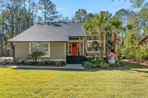 3525 Clifden Dr, Tallahassee, FL 32309