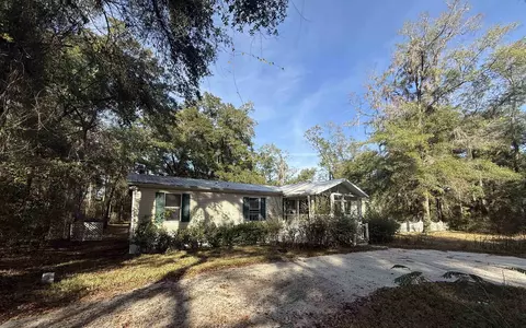 182 Hazelwood Rd, Tallahassee, FL 32305
