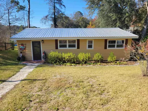 18842 Star Hill Ln, Tallahassee, FL 32310