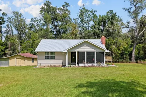 203 NW Harbor Seal Ln, Madison, FL 32340