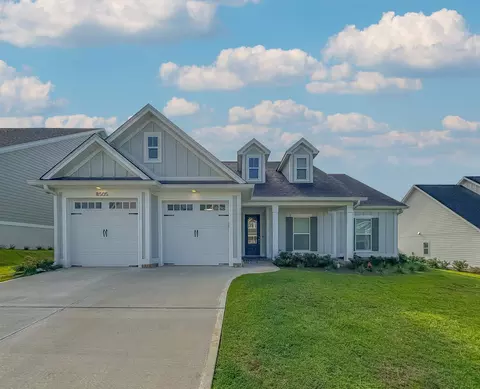 8505 Castle Pine Dr, Tallahassee, FL 32312