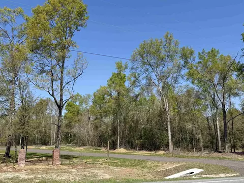 2 Us 90, Lee, FL 32059