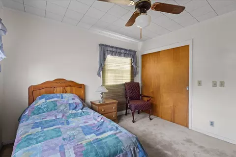 Bedroom - 2655 Foley Cut Off Rd, Perry, FL 32348 photo 6 of 8