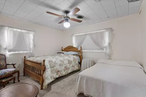 Bedroom - 2655 Foley Cut Off Rd, Perry, FL 32348 photo 7 of 8